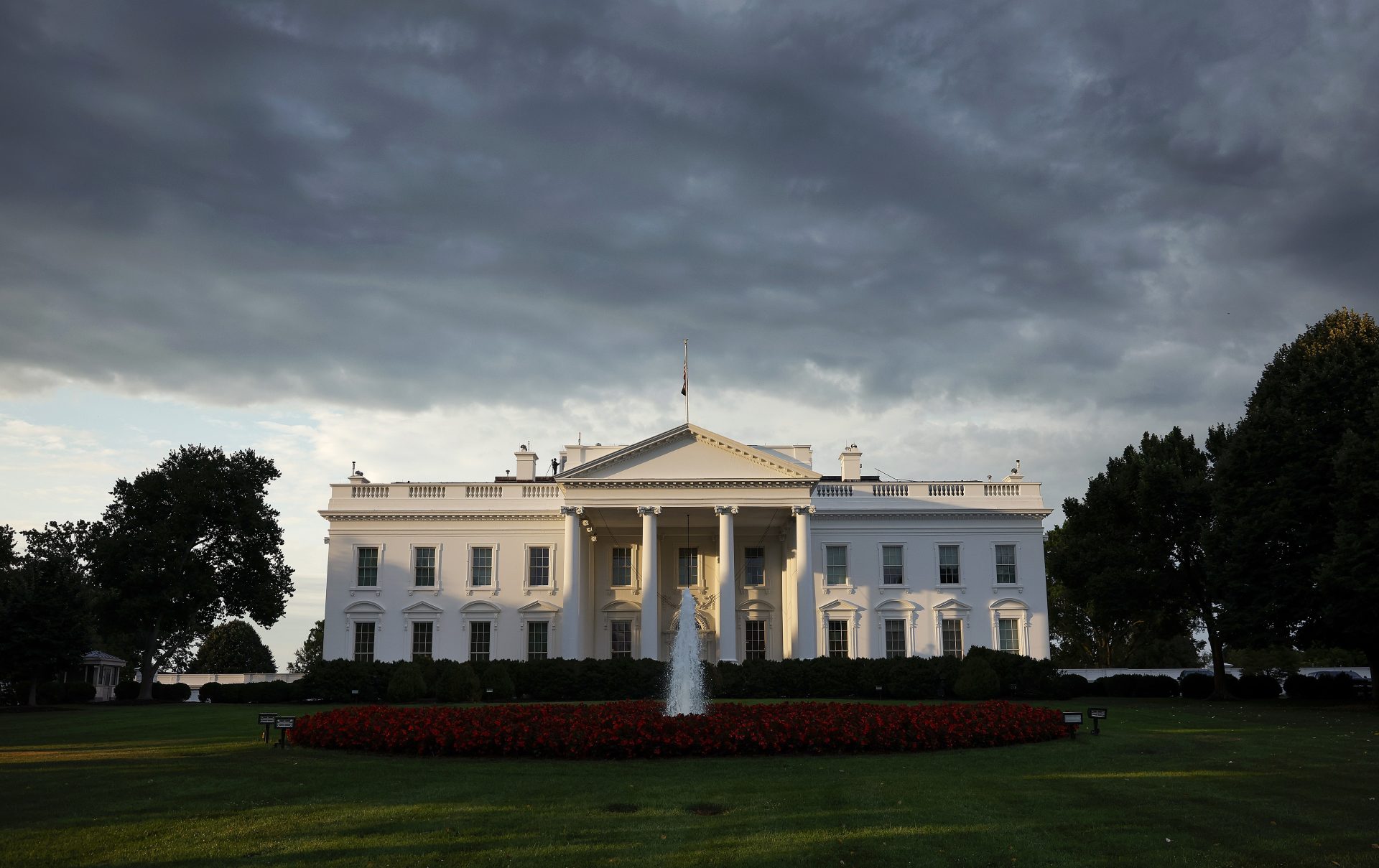 White House Valentine's Day Message Social Media Reactions Shambles 