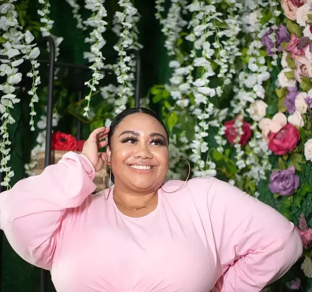 The Curvy Fashionista