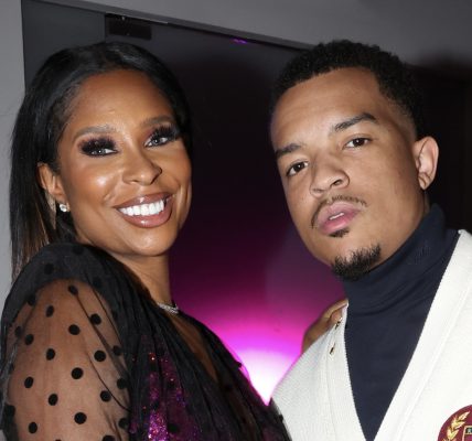 So We Know It's Real? Jennifer Williams' Husband Christian Gold Tattoos Her Portrait On His Head (VIDEOS)