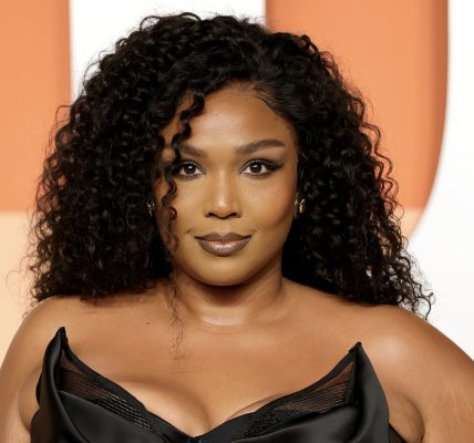 Pop Out, Then! Lizzo Trends After Showing Off Her Dramatic Weight Loss At Vanity Fair Oscars Afterparty (PHOTOS)