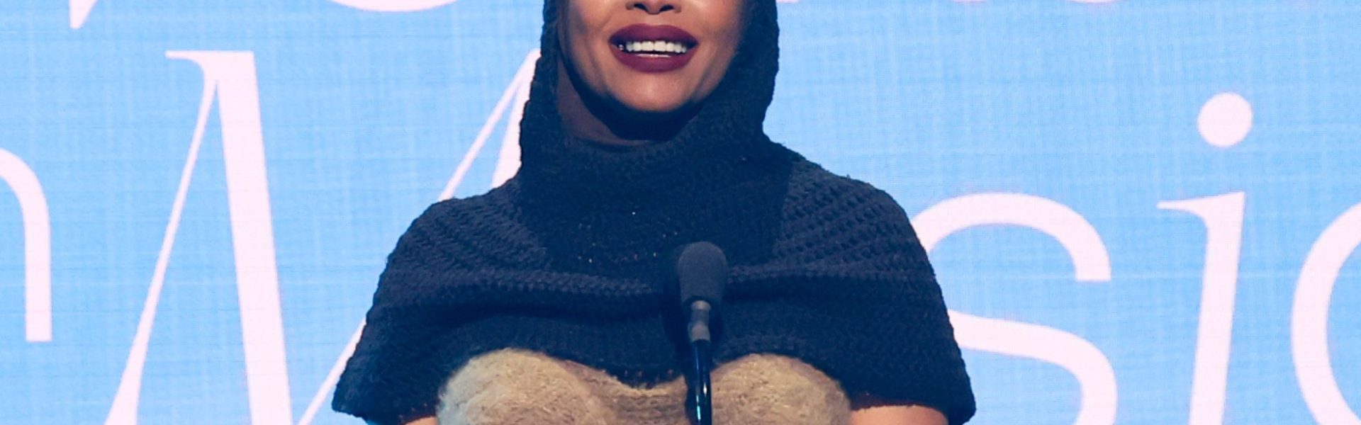 Erykah Badu Sparks BBL Shade Debate After Poppin' Out At Billboard Women In Music Awards With THIS Curvaceous Fit