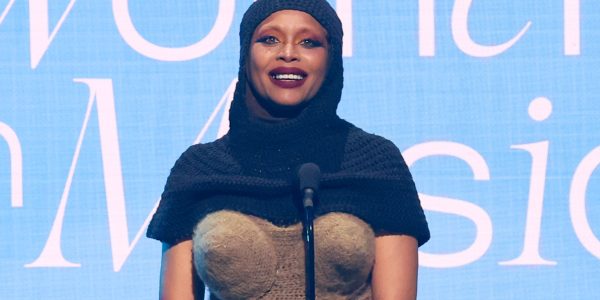 Erykah Badu Sparks BBL Shade Debate After Poppin' Out At Billboard Women In Music Awards With THIS Curvaceous Fit
