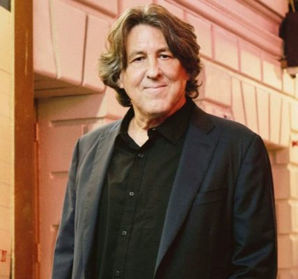 Cameron crowe