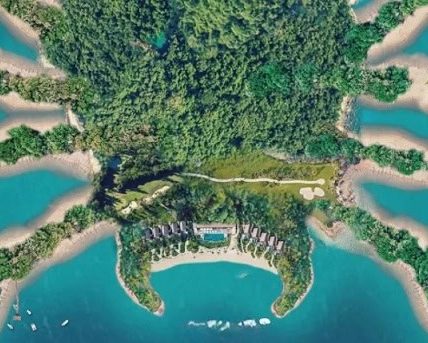 The horror comedy Spider Island, the latest project from genre regular Christopher Smith, is now filming in Mauritius