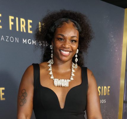 Claressa Shields Struts Jeans Outfit Brags Fashion Sense Style New Selfie Papoose Video