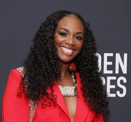 Claressa Shields Sparks Reactions After Declaring That She's Never Had Beef Over A Man
