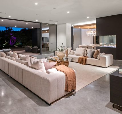 0423-gene-simmons-beverly-hills-home-primary-3