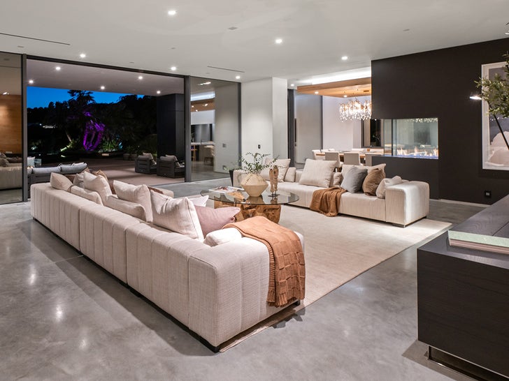 0423-gene-simmons-beverly-hills-home-primary-3