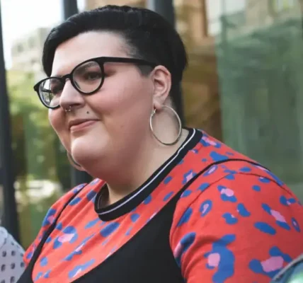 The Curvy Fashionista