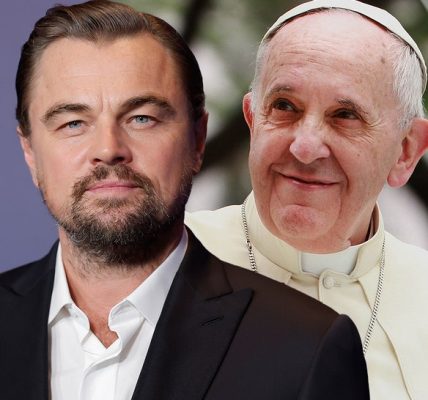 leonardo dicaprio and pope francis getty 1