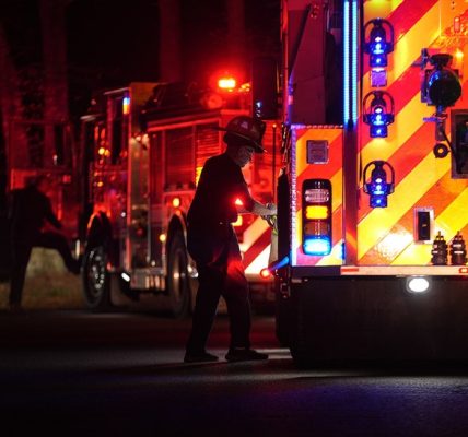 new jersey wild fire forces thousands to evacuate getty 2