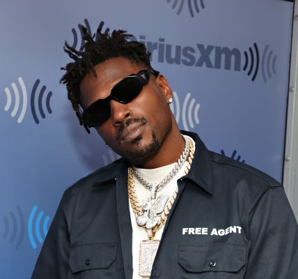 Antonio Brown Breaks Silence After Video Catches Him In Handcuffs Following Wild Miami Brawl