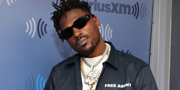 Antonio Brown Breaks Silence After Video Catches Him In Handcuffs Following Wild Miami Brawl