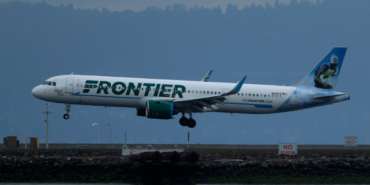 Frontier Airlines Agents Fired After Mocking Late Customer Who Was Denied Check-In (VIDEO)