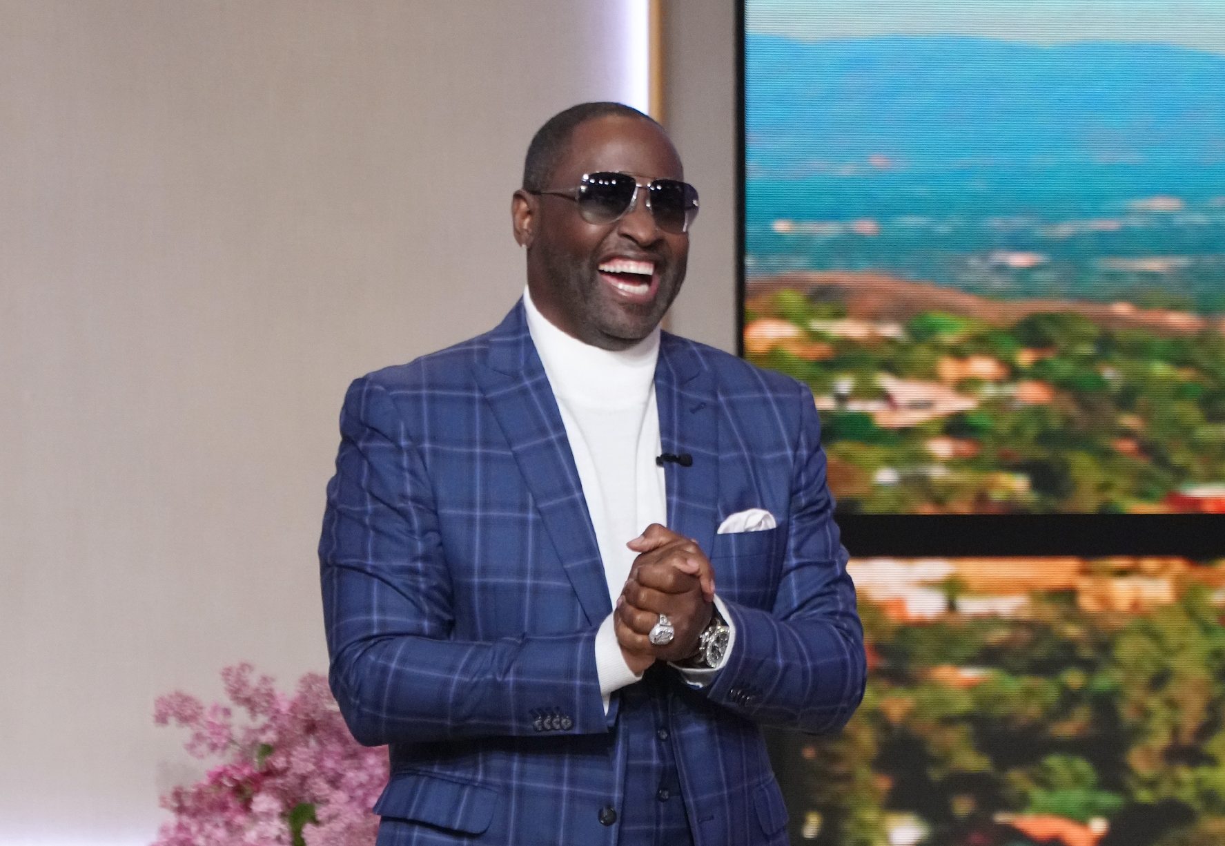 Johnny Gill Sets Social Media On Fire With Lit Star-Studded Backyard Birthday Bash