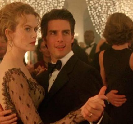 eyes wide shut