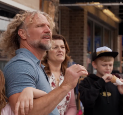 Kody Brown and Robyn Brown and their kids in Cody, Wyoming.