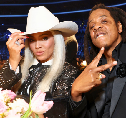 Beyoncé Closes Out 'Cowboy Carter' Paris Tour Stops With EPIC Jay-Z Cameo