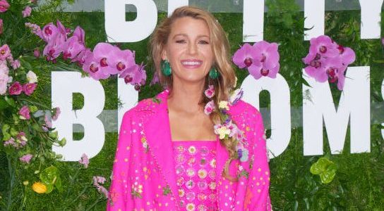 NEW YORK, NEW YORK - AUGUST 03: Blake Lively promotes "It Ends With Us" at Betty Blooms Pop-Up in Chelsea on August 03, 2024 in New York City. (Photo by Gotham/Getty Images)