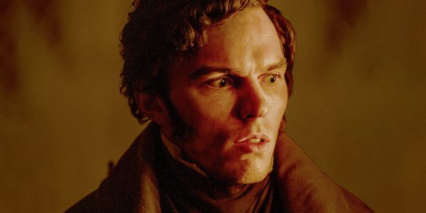 Nicholas Hoult, Nosferatu gift
