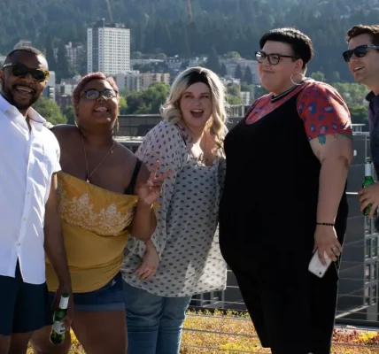 allgo an app for plus size people gMCDp ndgK8 unsplash 1 scaled 1 2