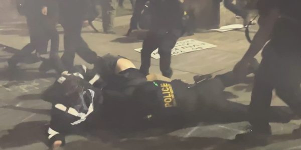 Portland ICE Facility Protests Descends Into Chaos, on Video
