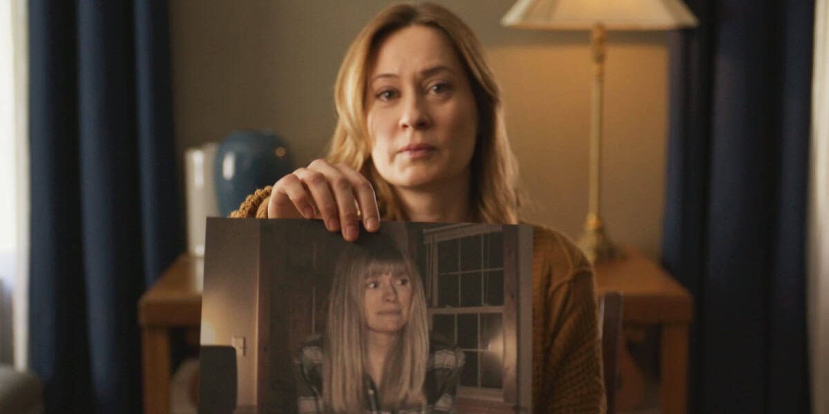 New poster for the horror film Shelby Oaks features the names of the 14,720 people who contributed to the Kickstarter campaign