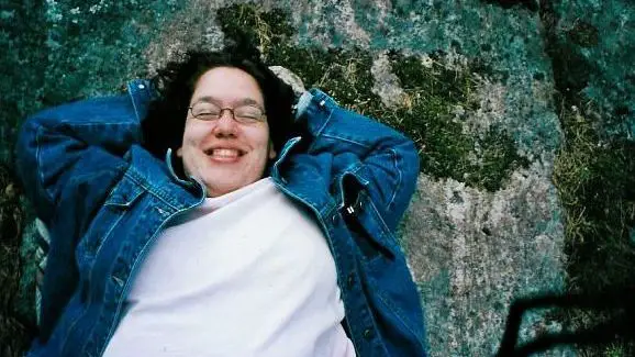 How Plus-Size Women Find Confidence In Dating Apps