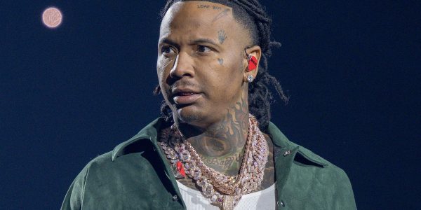 Social Media Explodes After Clip Shows Fan Planting Kiss On Moneybagg Yo