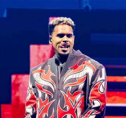 Social Media Loses It After Fans Turn Up Chris Brown's Afterparty With SPICY Dance Moves