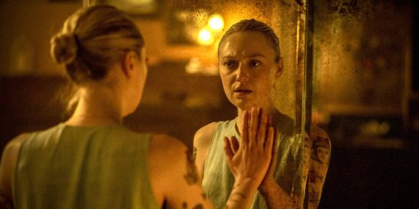 JoBlo's own Mike Holtz sat down for interviews with Vicious star Dakota Fanning and writer/director Bryan Bertino