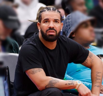 Drake's Spotify Success Boosted By Bots, New Lawsuit Claims