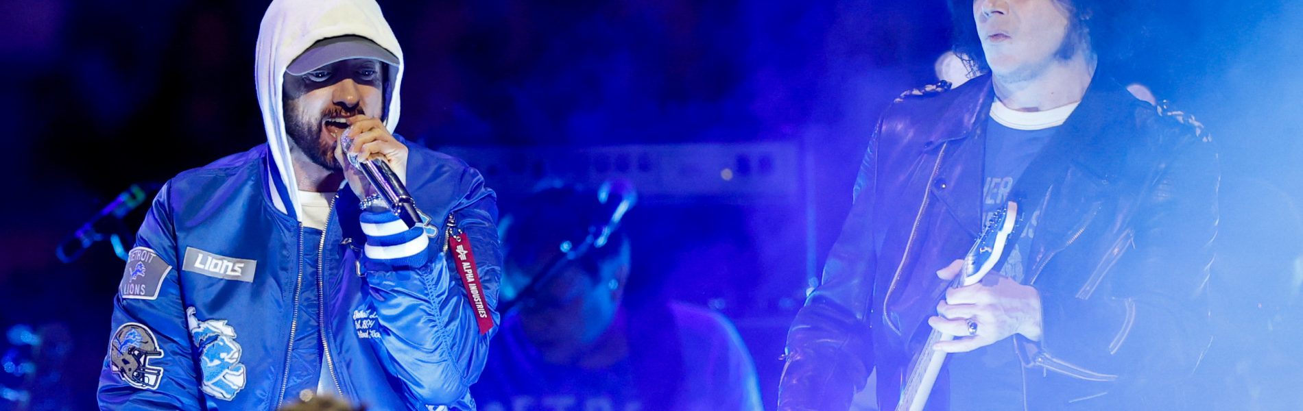 Eminem Joins Jack White For Epic Detroit Lions Thanksgiving Performance: Watch
