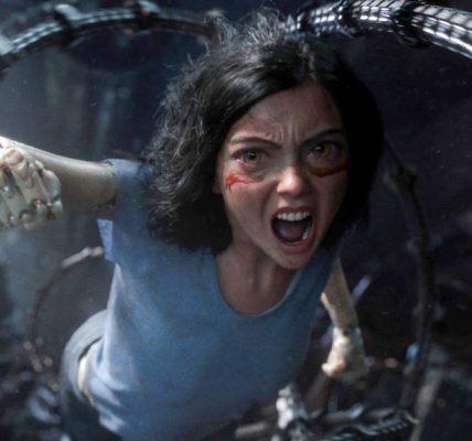 James Cameron says that he and Robert Rodriguez are making progress on the manga adaptation sequel Alita: Battle Angel 2