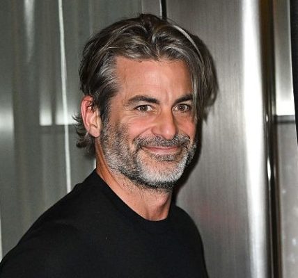 Jim Curtis' Ex-Wife: What We Know About Jennifer Aniston's Boyfriend's Former Marriage