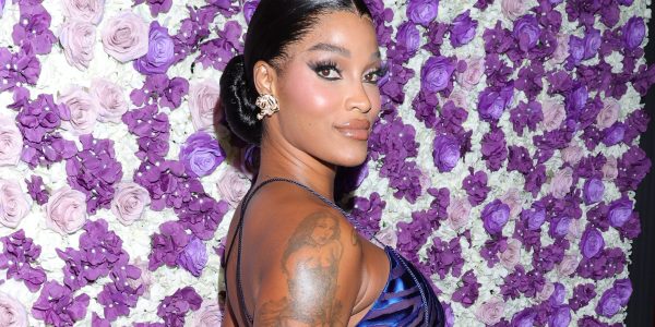Joseline Hernandez & Bonnie Bella Melt The TL With Their Sweet Thanksgiving Flicks