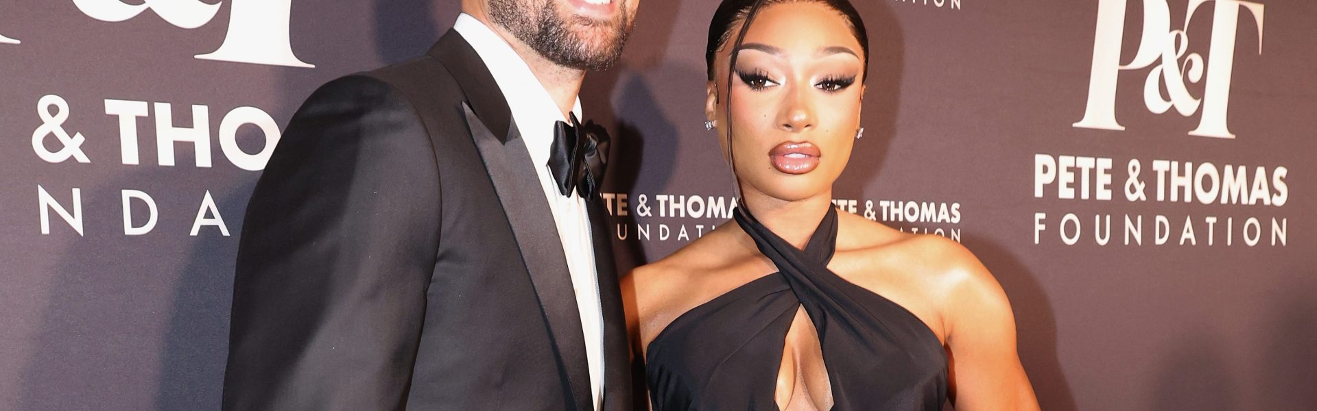 Klay Thompson Weighs In On Megan Thee Stallion's Thanksgiving Dinner Spread For His Family