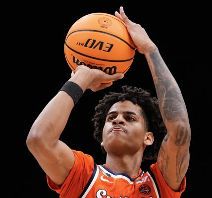 Love To See It! La La & Carmelo Anthony Pop Out To Support Kiyan As He Drops Buckets For Syracuse University (VIDEOS)