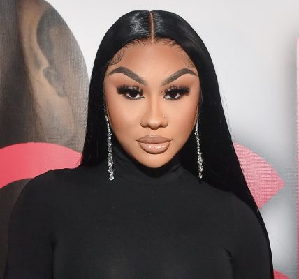 Whew! Social Media Users Are Crackin' UP At X User's BOLD Response To Ari Fletcher's Latest Question For The Internet