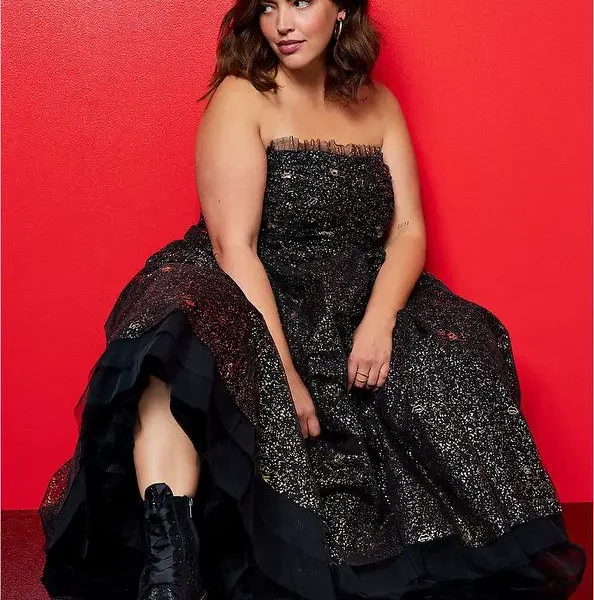 plus size party dress- BETSEY JOHNSON STRAPLESS TULLE TEA DRESS