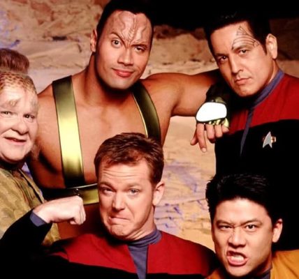 Star Trek: Voyager, Dwayne Johnson