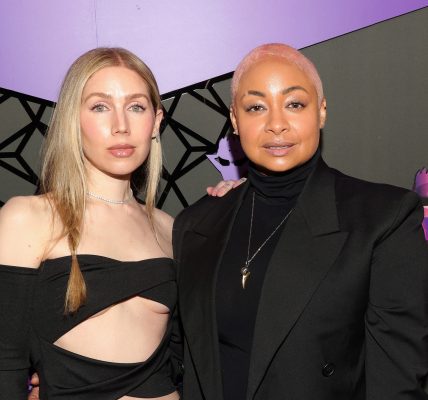 Oh?! Raven-Symoné Talks Dumping Miranda Maday Over Interracial Concerns, Addresses Death Threats & “Handler” Claims (VIDEO)