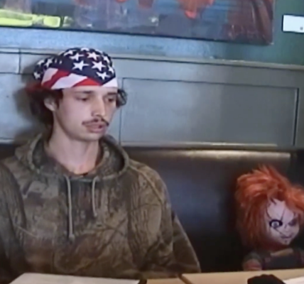 Scott Weiland's son Noah recently posted some troubling messages on social media.