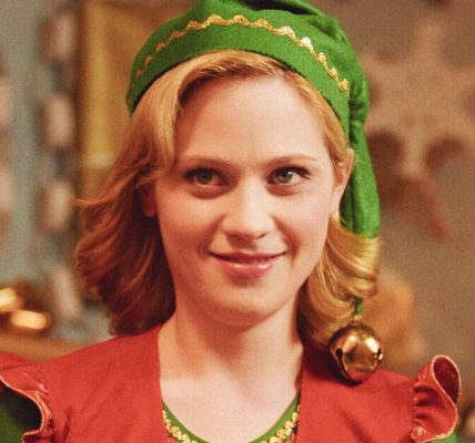 Zooey Deschanel, Elf