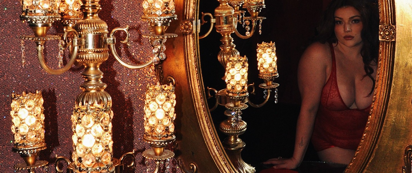 Fredericks of Hollywood in plus sizes