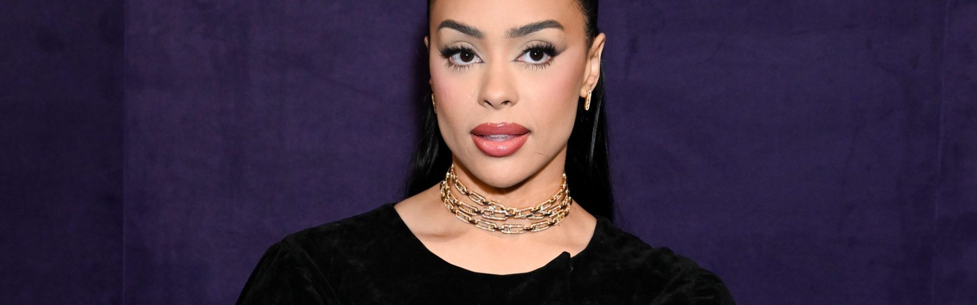 Kristy Scott Teases Photos New Home Photos Divorce Updates Desmond Scott