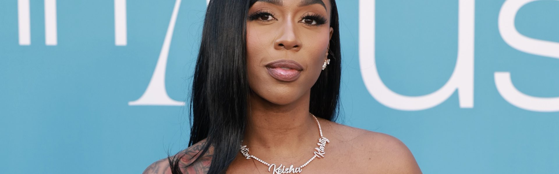Ridin' Solo? Kash Doll Shared Her New Year's Resolutions & Some Social Media Users Think She's Single