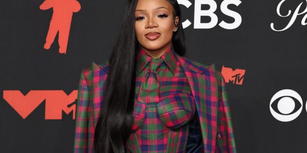 Social Media Reacts After GloRilla Shares New Pics & Videos Amid Beef With Her Sister