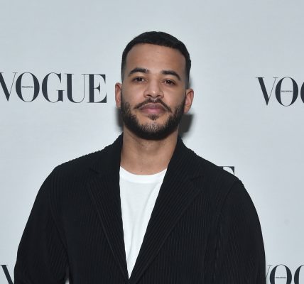 Desmond Scott Real Personality Calm Demeanor New Introduction Video Fans React Kristy Sarah Scott