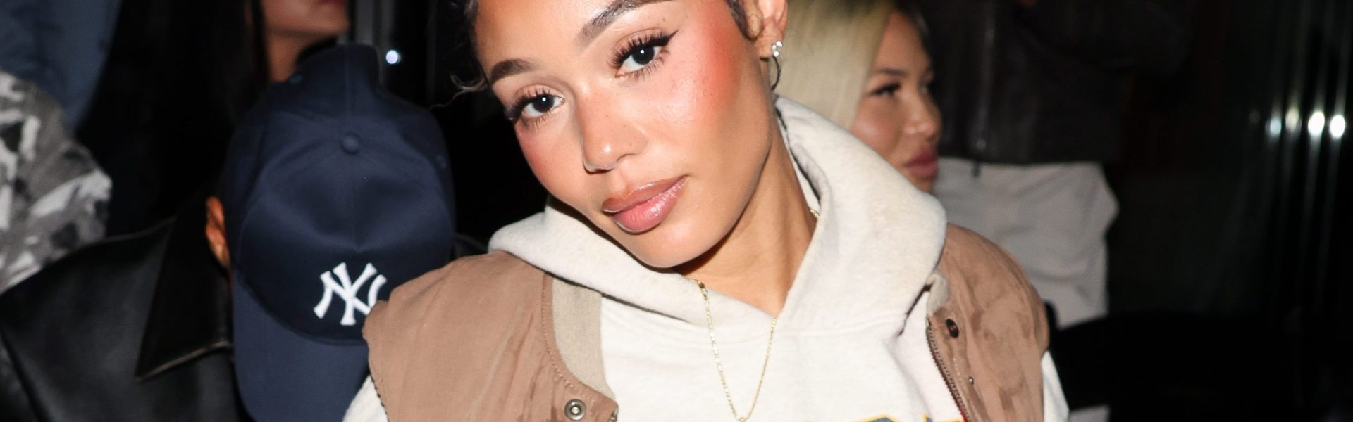 Coi Leray Has Fans Catching Baby Fever After Showing Miyoco Goin' In On Her Beachside Snack